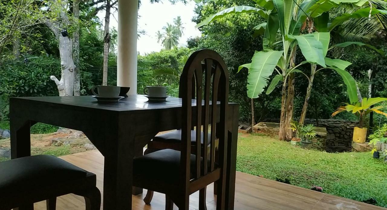 Top Rock Villa Unawatuna Exterior foto